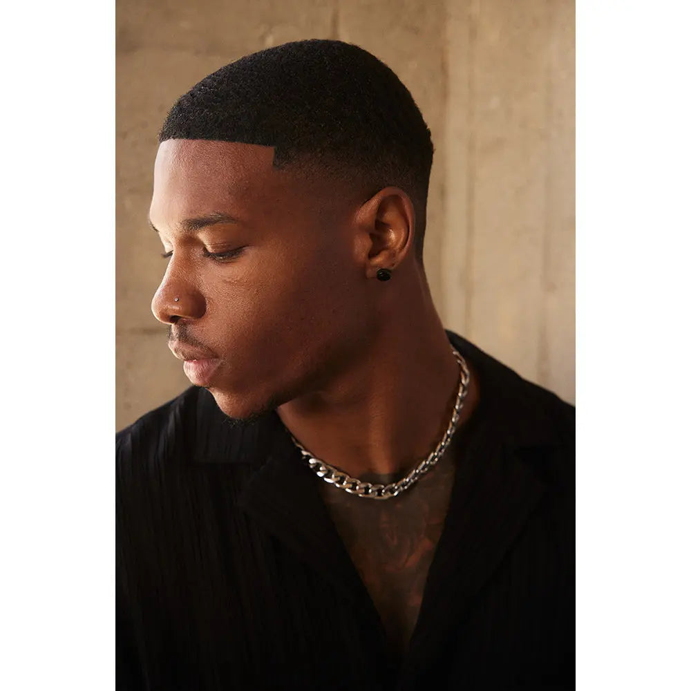 RAWNESS Ear Studs Star Round Frame Moissanite Earrings - RAWNESS