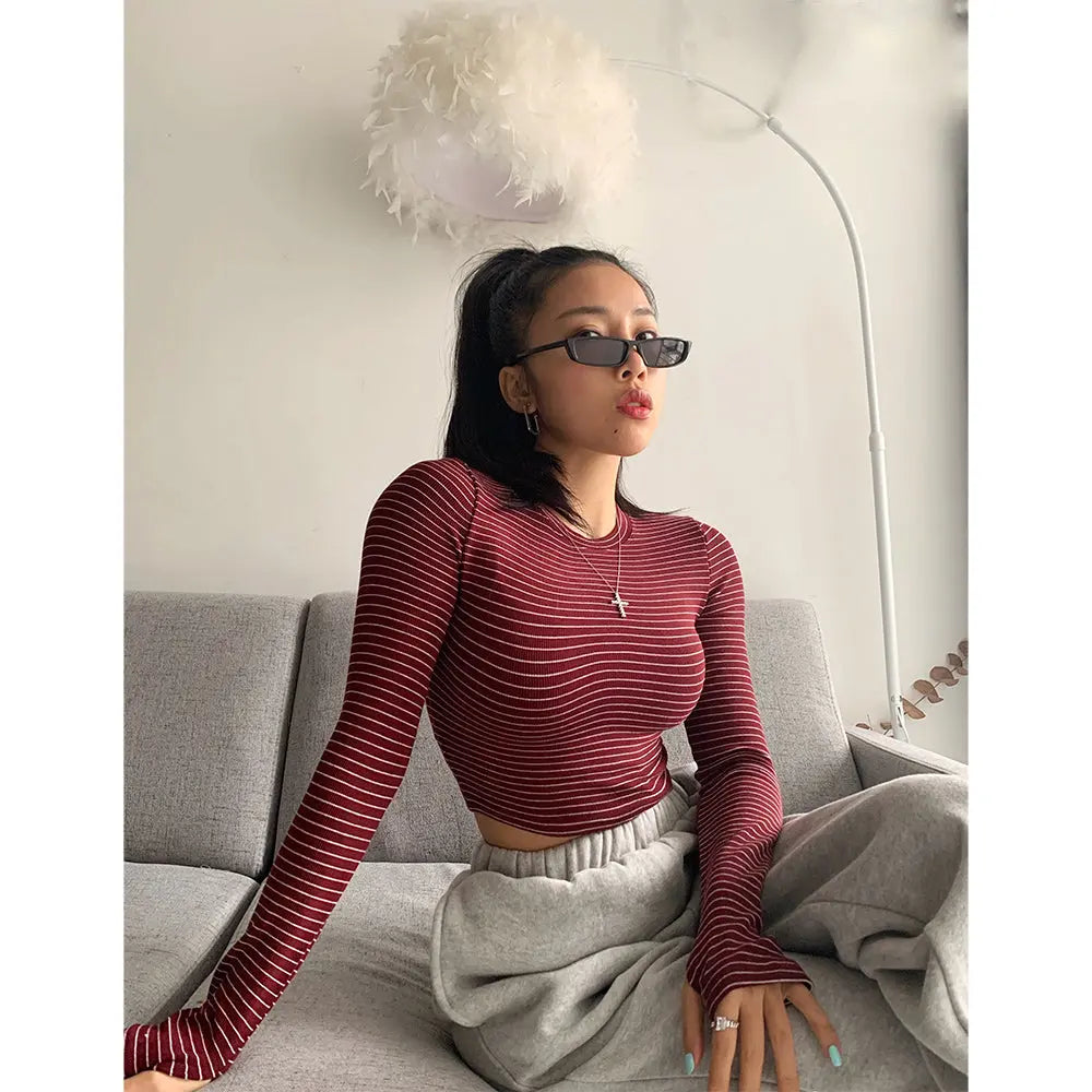 RAWNESS Necklace Classic Moissanite Cross Pendant - RAWNESS