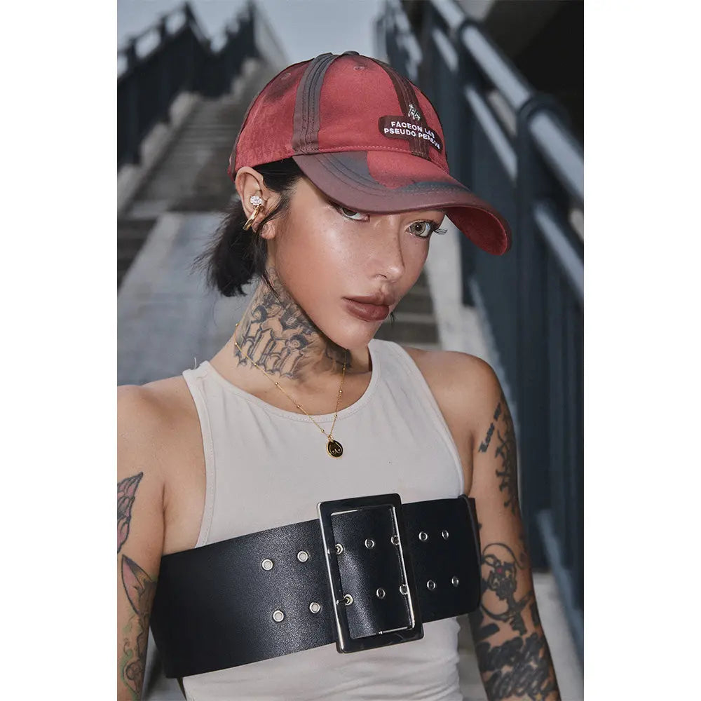 RAWNESS Necklace Graceful Outline Pattern Pendant - RAWNESS