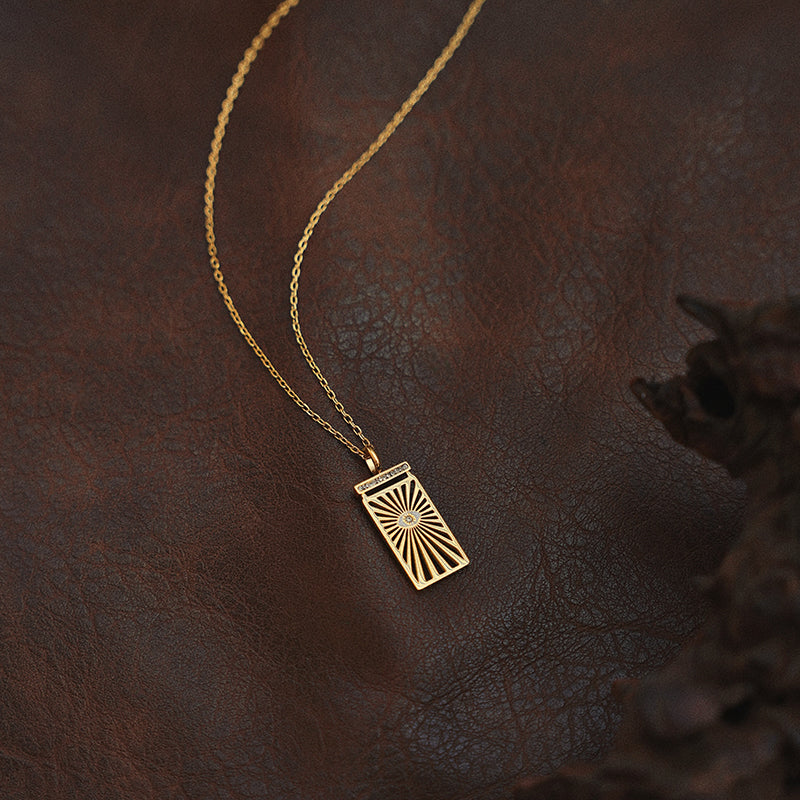 RAWNESS Gleaming Sun Necklace RAWNESS