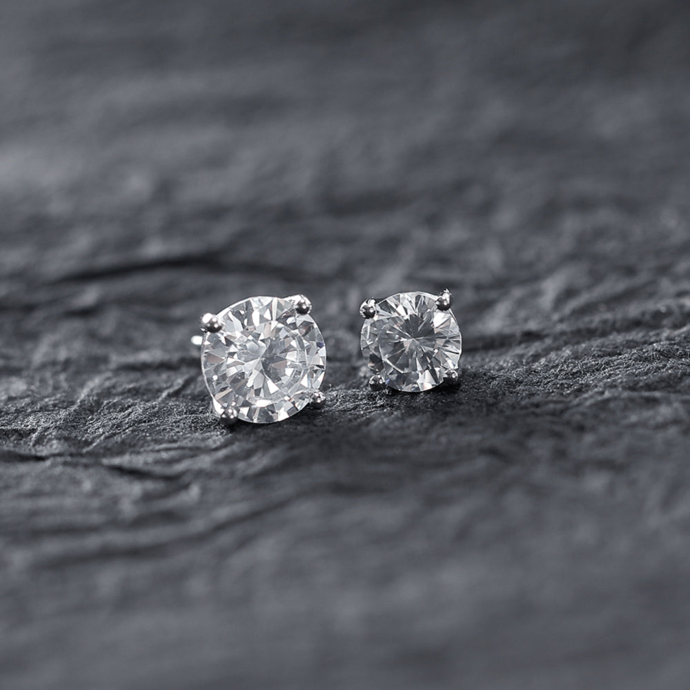 Moissanite Ear Stud with Four-Claw